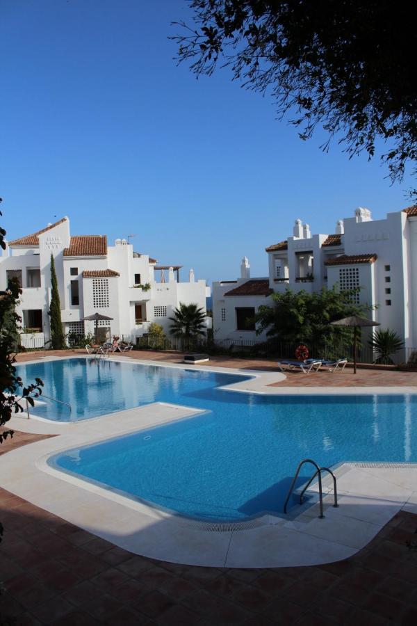 2149-Amazing Groundfloor 3 Bedrooms On Golf, Pools Alcaidesa Luaran gambar