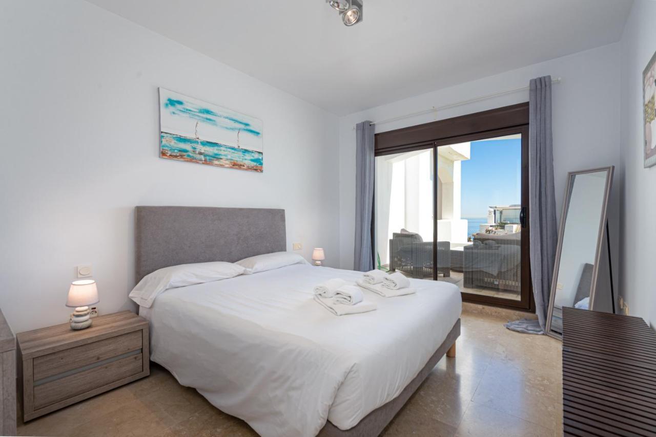2149-Amazing Groundfloor 3 Bedrooms On Golf, Pools Alcaidesa Luaran gambar